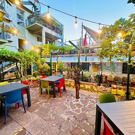 Hostel Art & Joy 普拉 外观 照片